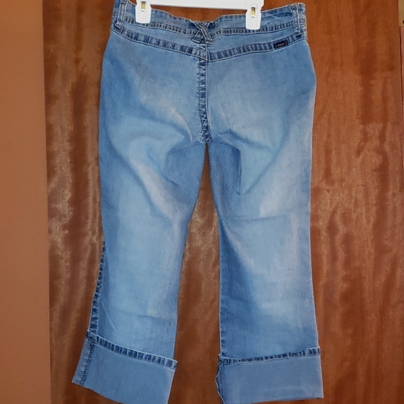 Vtg Wide cuffed Cropped Stretchy Jeans - Picture 5 of 5